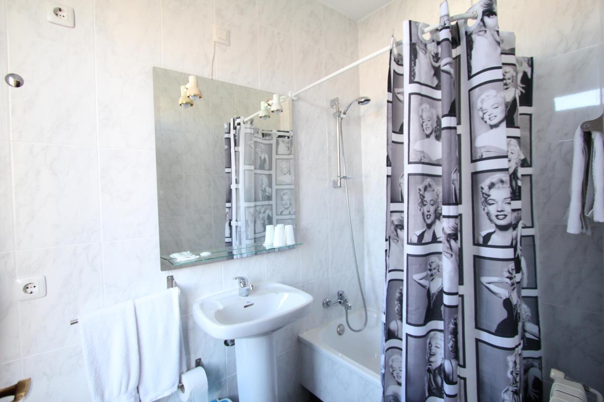 Hotel Pr Plaza De Galicia Santiago de Compostela Zewnętrze zdjęcie